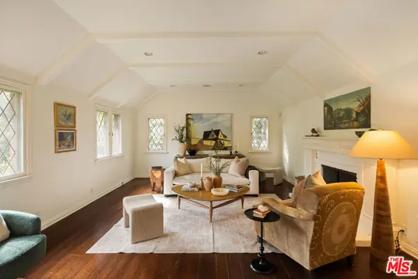 2929 Wicklow Road, Los Angeles, CA 90064