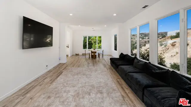 43 Flintlock Lane, Bell Canyon, CA 91307 - Image #3