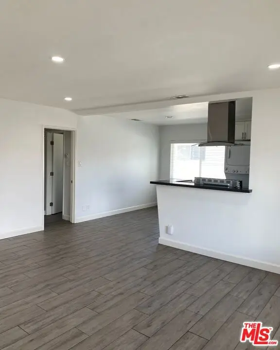 1049 Larch Street #4, Inglewood, CA 90301 - Image #2