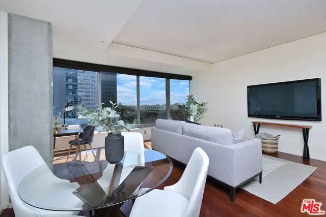 1155 S Grand Avenue #915, Los Angeles, CA 90015 - Image #1