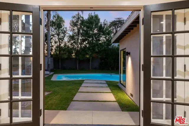 7401 Costello Avenue, Van Nuys, CA 91405 - #2