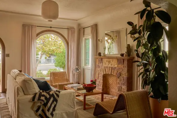 4179 S Van Ness Avenue, Los Angeles, CA 90062