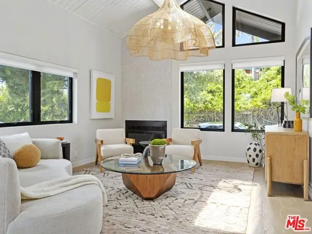 2304 Vestal Avenue, Los Angeles, CA 90026 - Image #1