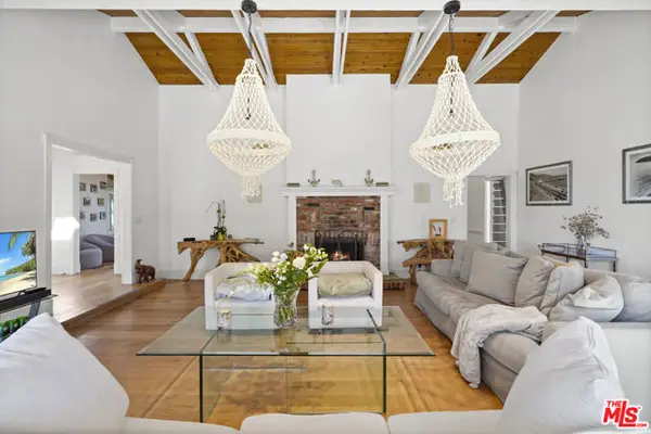 6052 Merritt Drive, Malibu, CA 90265