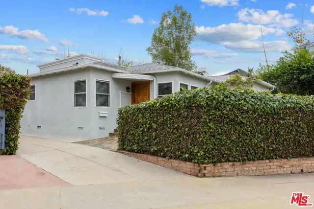 210 S Bundy Drive, Los Angeles, CA 90049 - Image #1