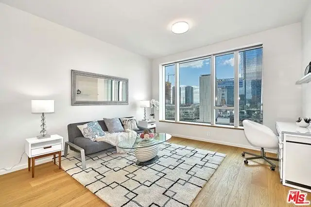 889 Francisco Street #1001, Los Angeles, CA 90017 - Image #2