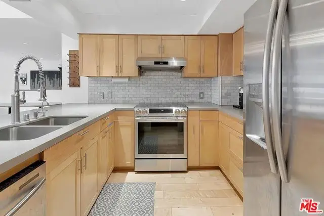 7135 Hollywood Boulevard #103, Los Angeles, CA 90046 - Image #1