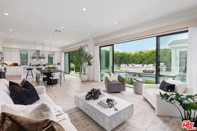 8227 Stewart Avenue, Los Angeles, CA 90045 - Image #2