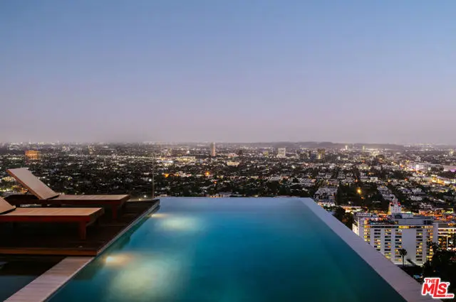 8404 Franklin Avenue, Los Angeles, CA 90069 - #3