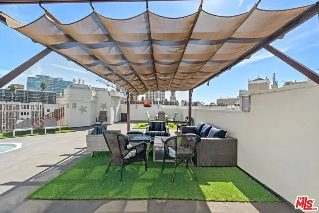 620 S Gramercy Place #234, Los Angeles, CA 90005 - Image #1