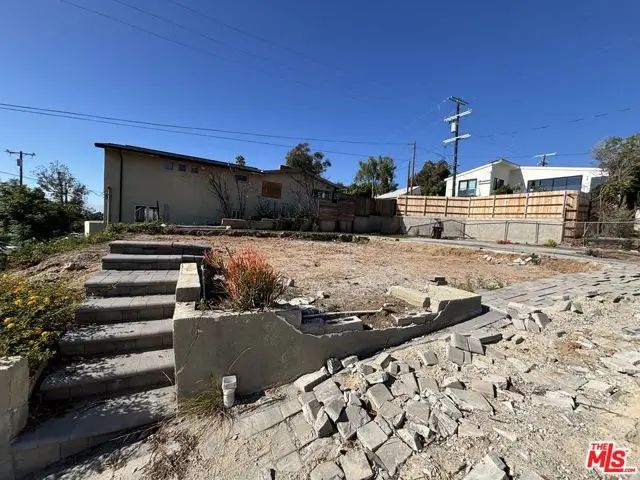 16101 Alcima Avenue, Pacific Palisades, CA 90272 - Image #1