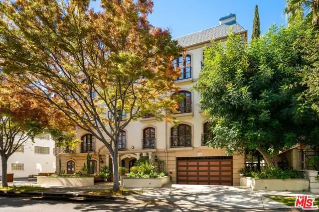 353 S Reeves Drive #202, Beverly Hills, CA 90212 - Image #1