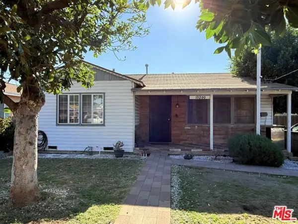 13200 Glamis Street, Pacoima (los Angeles), CA 91331