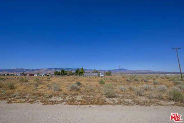 252 Avenue C, Lancaster, CA 93536 - Image #2