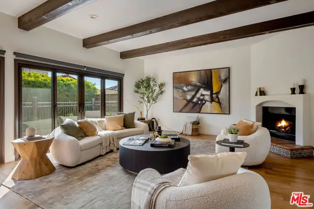 6216 Primrose Avenue, Los Angeles, CA 90068 - Image #1