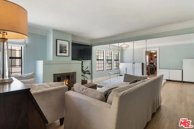 1518 N Stanley Avenue, Los Angeles, CA 90046 - Image #3