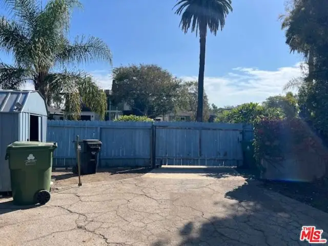 11920 N Park Avenue, Los Angeles, CA 90066 - Image #2