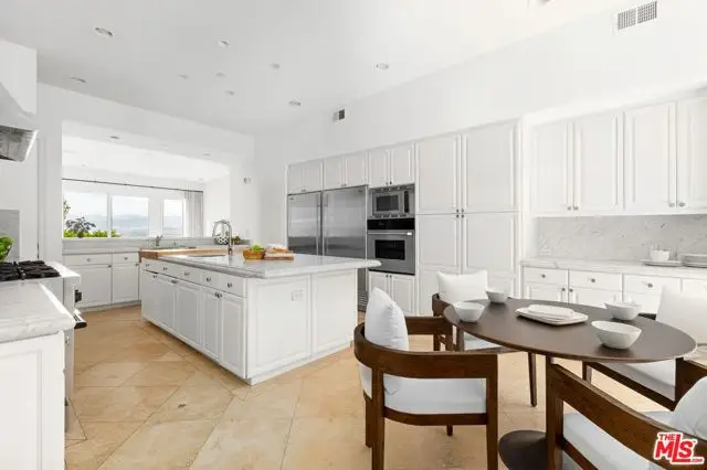 14435 Mulholland Drive, Los Angeles, CA 90077 - Image #3