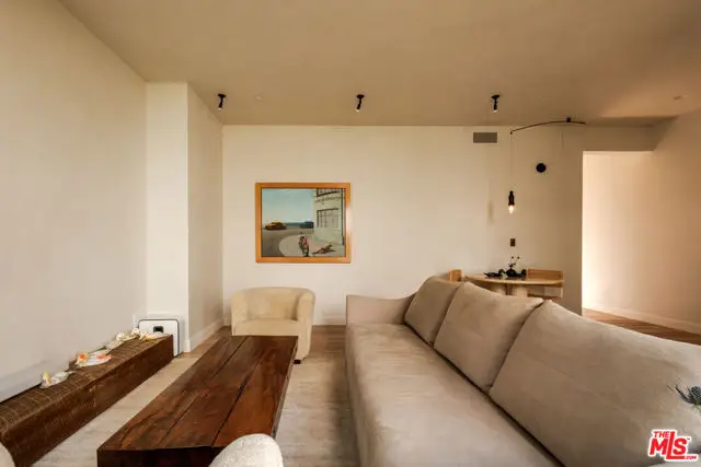 956 5th Street #C, Santa Monica, CA 90403 - Image #3