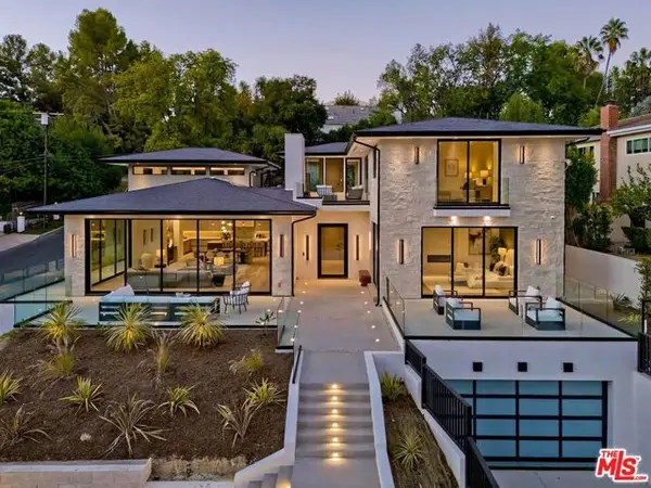 16879 Mooncrest Drive, Encino (los Angeles), CA 91436