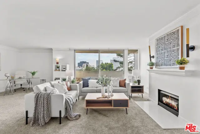 11645 Montana Avenue #335, Los Angeles, CA 90049 - Image #1