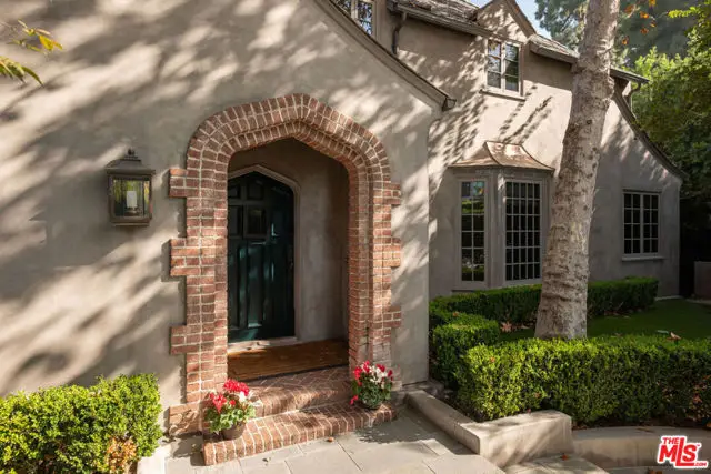 1614 N Fairfax Avenue, Los Angeles, CA 90046 - Image #2