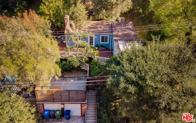 8530 Lookout Mountain Avenue, Los Angeles, CA 90046 - Image #2