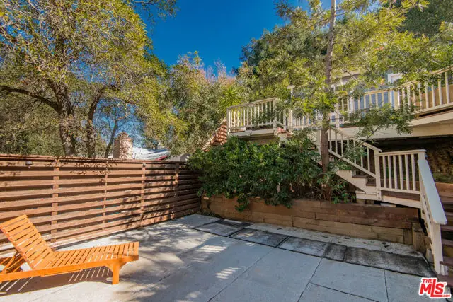 8530 Lookout Mountain Avenue, Los Angeles, CA 90046 - Image #3