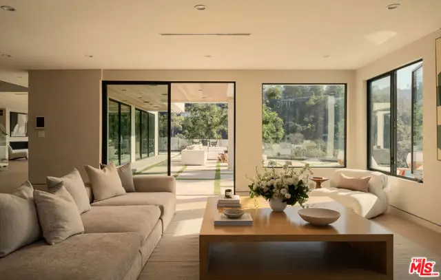 2608 Zorada Drive, Los Angeles, CA 90046 - Image #3