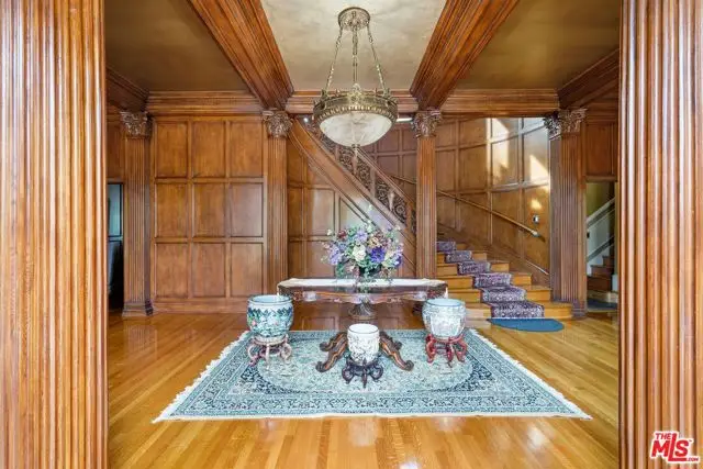 455 Lorraine Boulevard, Los Angeles, CA 90020 - Image #3