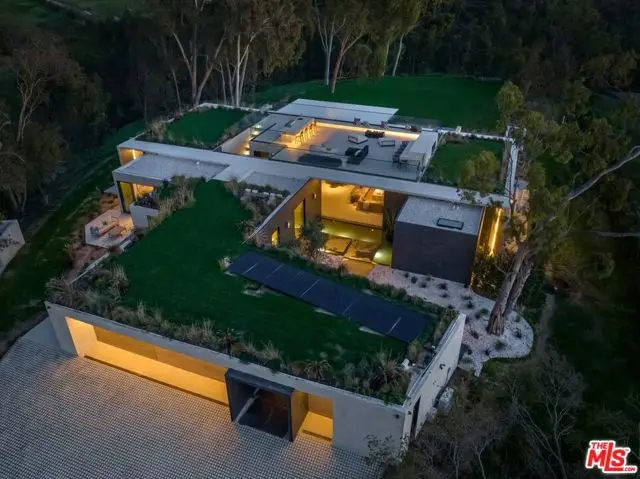 29200 Larkspur Lane, Malibu, CA 90265 - Image #3