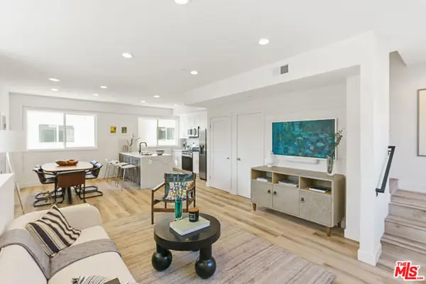 14667 W Sara Lane, Panorama City (los Angeles), CA 91402