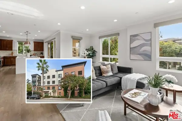 12871 Runway Road #2, Los Angeles, CA 90094