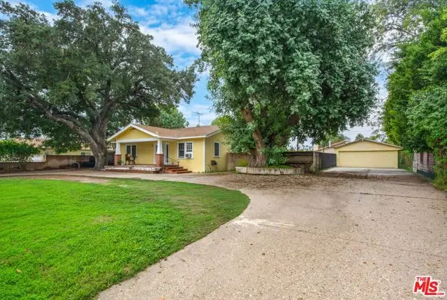 7231 Vanalden Avenue, Reseda, CA 91335 - Image #1