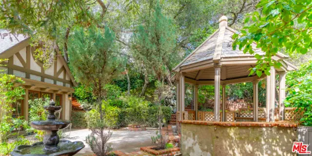 3041 E Chevy Chase Drive, Glendale, CA 91206 - Image #2