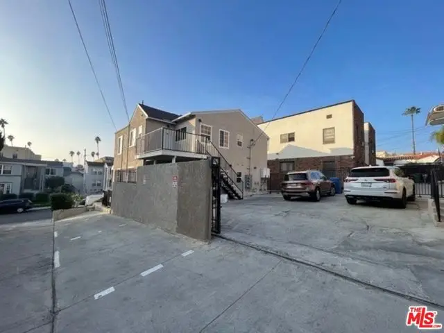 158 N Edgemont Street, Los Angeles, CA 90004 - #2