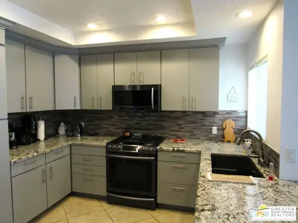 2601 S Broadmoor Drive #51, Palm Springs, CA 92264