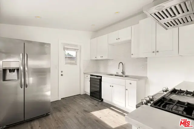 312 Chestnut Avenue, Los Angeles, CA 90042 - Image #3