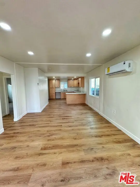 619 Elm Avenue, Inglewood, CA 90301 - Image #3