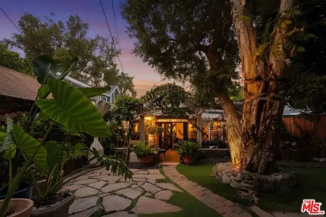 2558 Torrance Boulevard, Torrance, CA 90503 - Image #1