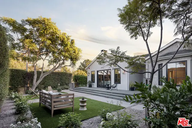 2515 Marguerita Avenue, Santa Monica, CA 90402 - Image #2