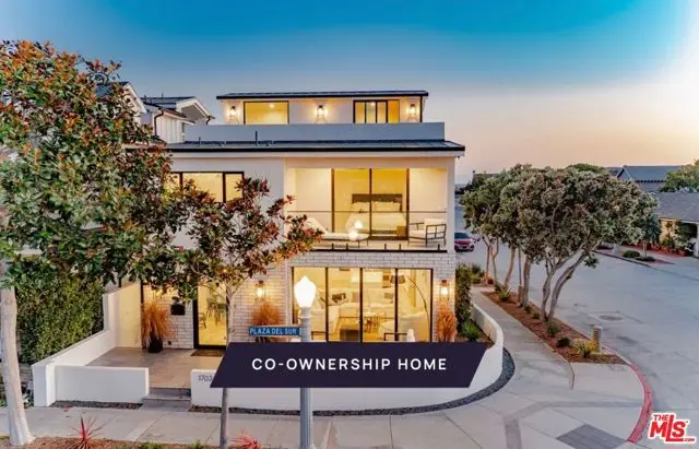 1703 Plaza Del Sur #2, Newport Beach, CA 92661 - Image #1