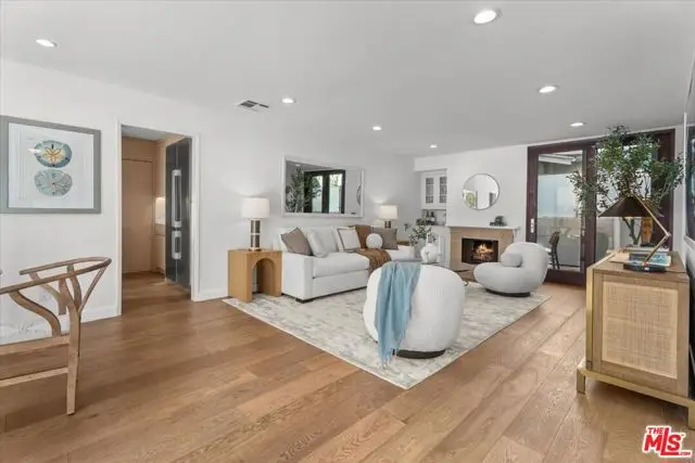 817 5th Street #B, Santa Monica, CA 90403 - Image #1