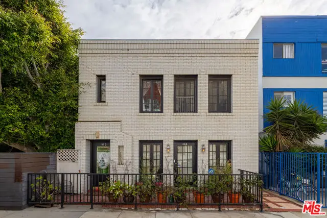 32 Horizon Avenue, Venice, CA 90291 - Image #2