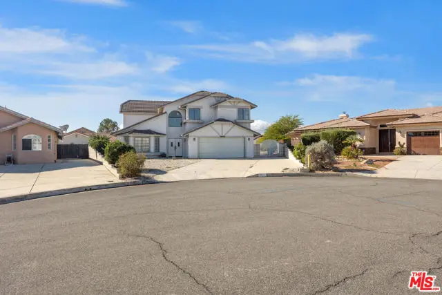 18655 Knollwood Court, Victorville, CA 92395 - Image #2