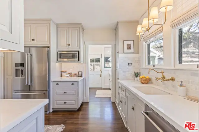 601 S Hudson Avenue, Pasadena, CA 91106 - Image #2