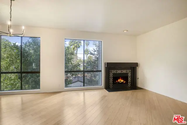 13331 Moorpark Street #233, Sherman Oaks, CA 91423 - Image #3