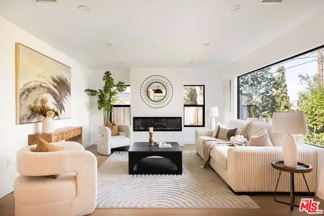 3744 Vineland Avenue, Studio City, CA 91604 - Image #1