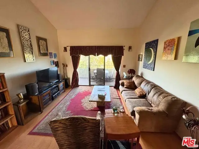 26251 Vermont Avenue #307, Harbor City, CA 90710 - Image #2