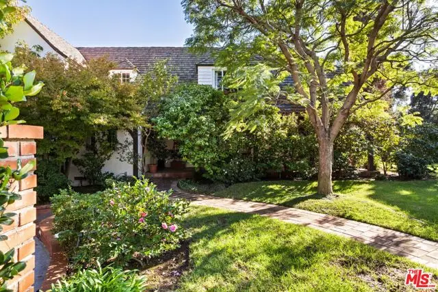 456 N Bristol Avenue, Los Angeles, CA 90049 - Image #2